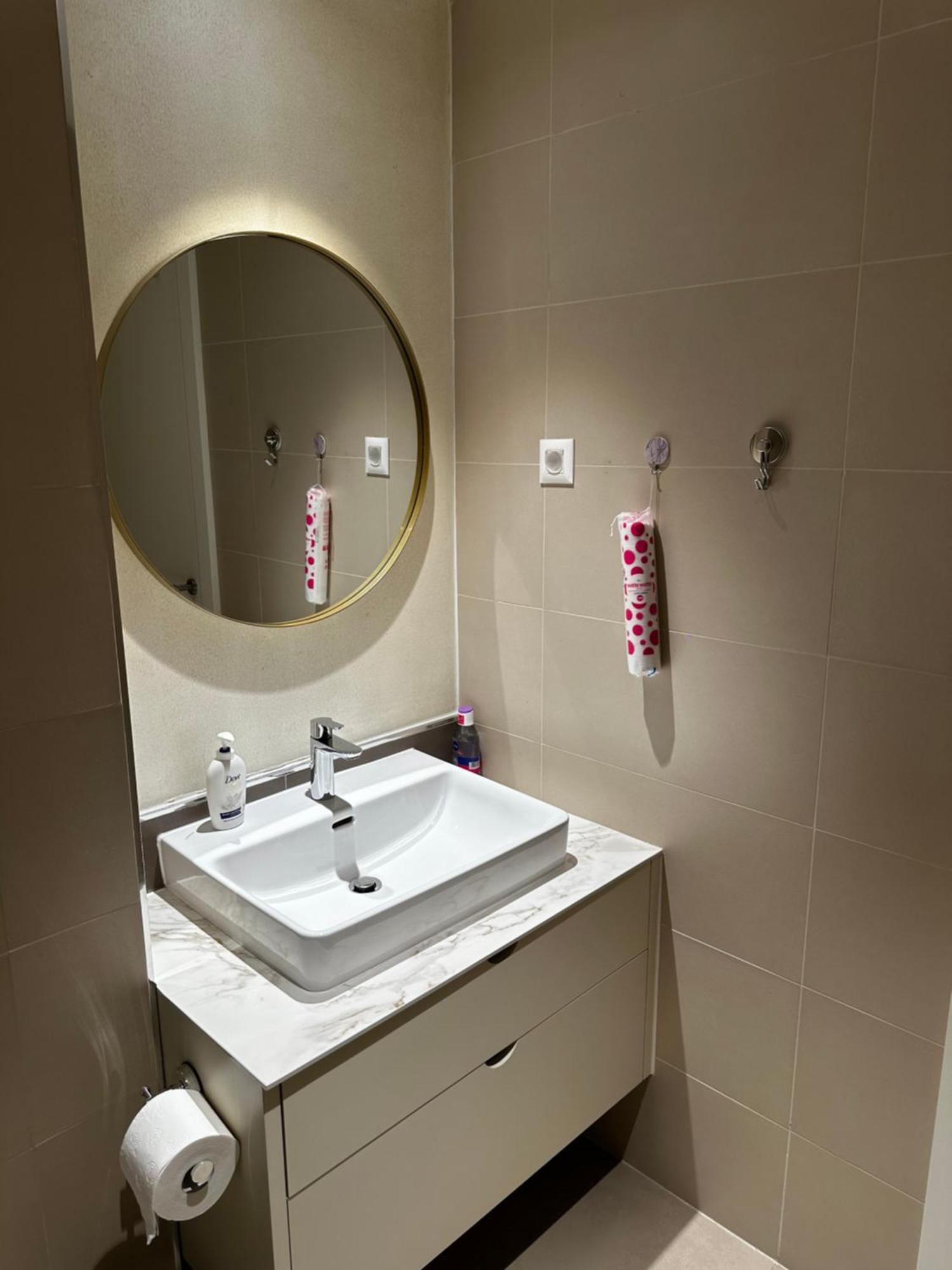 Waterfront Promenade Apartment